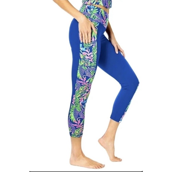 Lilly Pulitzer Weekender Luxletic How You Like Me Prowl Blue NWT Sz M - Picture 2 of 11